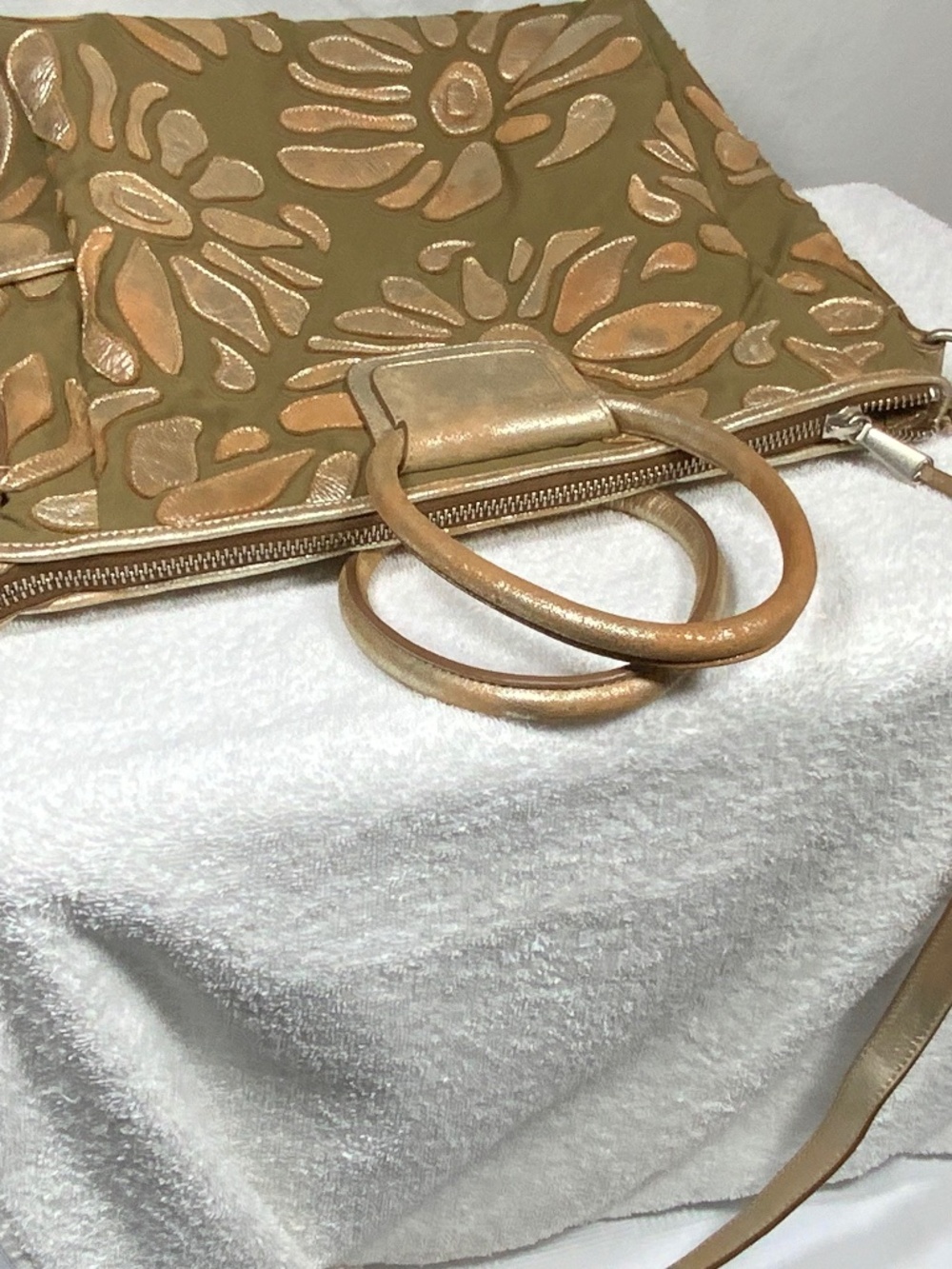 NWT - HOBO Large Sheila Satchel Shoulder Tote - Picture 6 of 12